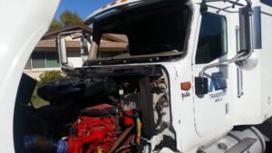 2008 Navistar Windshield Replacement in Tempe AZ